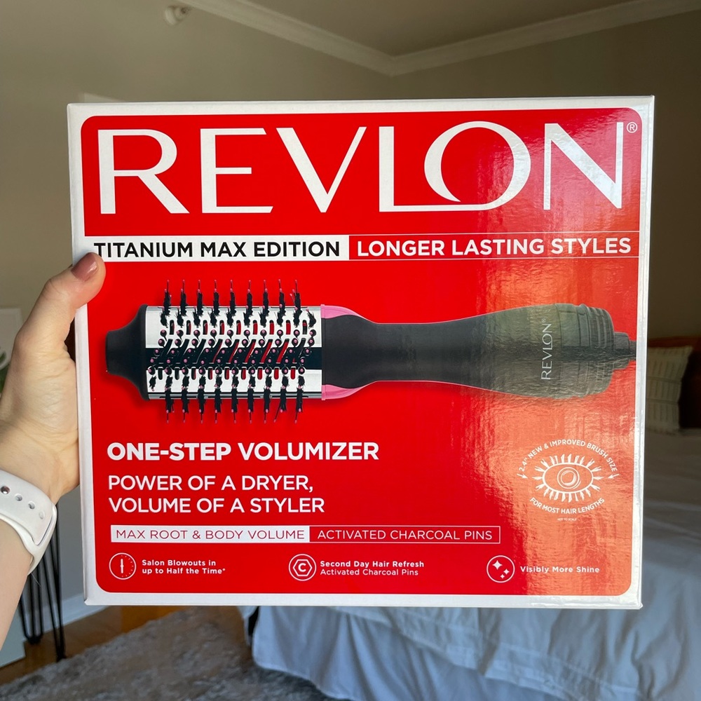 Revlon One-Step Hair Dryer Titanium Max Edition